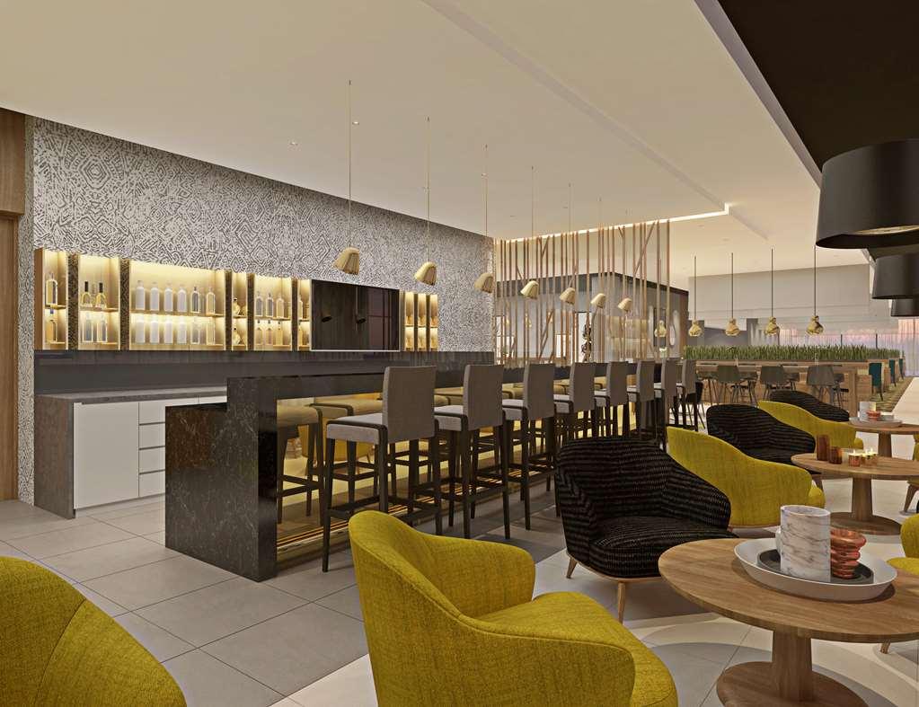 Hilton Garden Inn Windhoek Nhà hàng bức ảnh